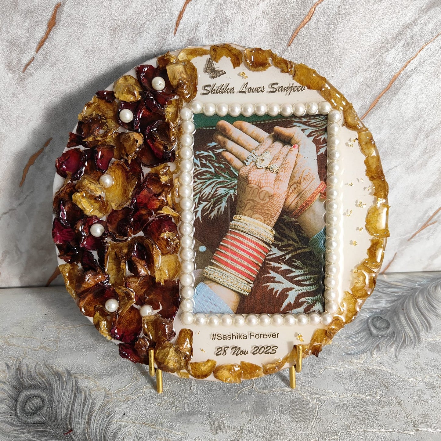 3D Varmala Flower Preservation Resin Frame with Metallic Stand (10 Inch)