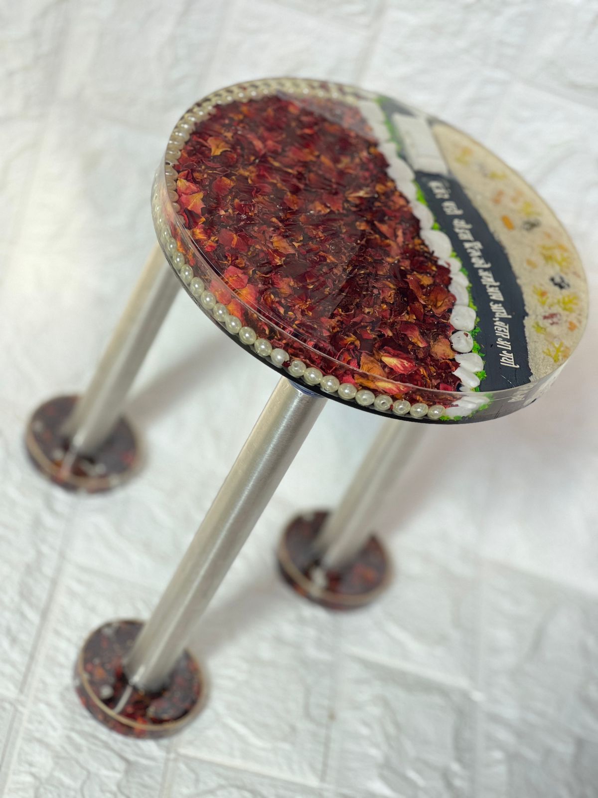 Wedding Varmala Preserved Resin Mini Table