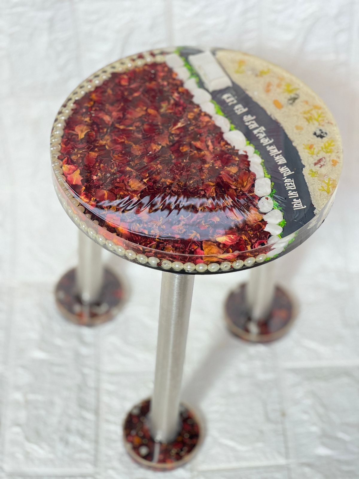 Wedding Varmala Preserved Resin Mini Table