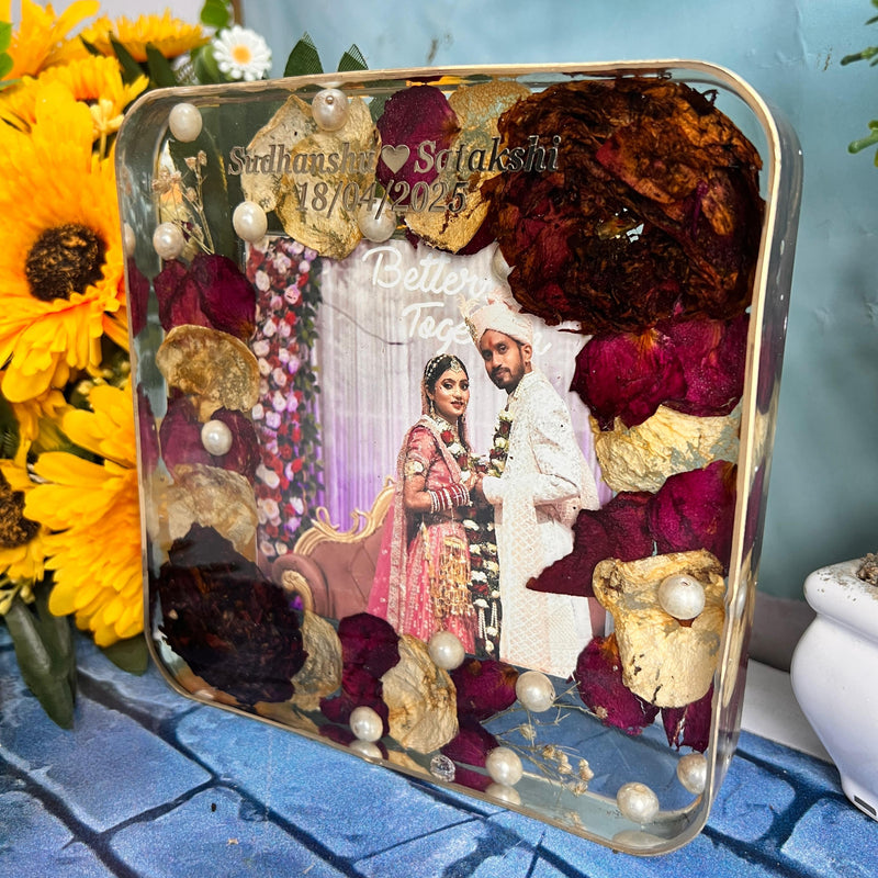 Resin 6 inch block with couple photo & Flowers varmala Preservation