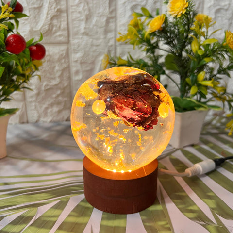 Resin Round shape with owes & pearls with Flowers Preservation Resin Round shape with owes & pearls with Flowers Preservation