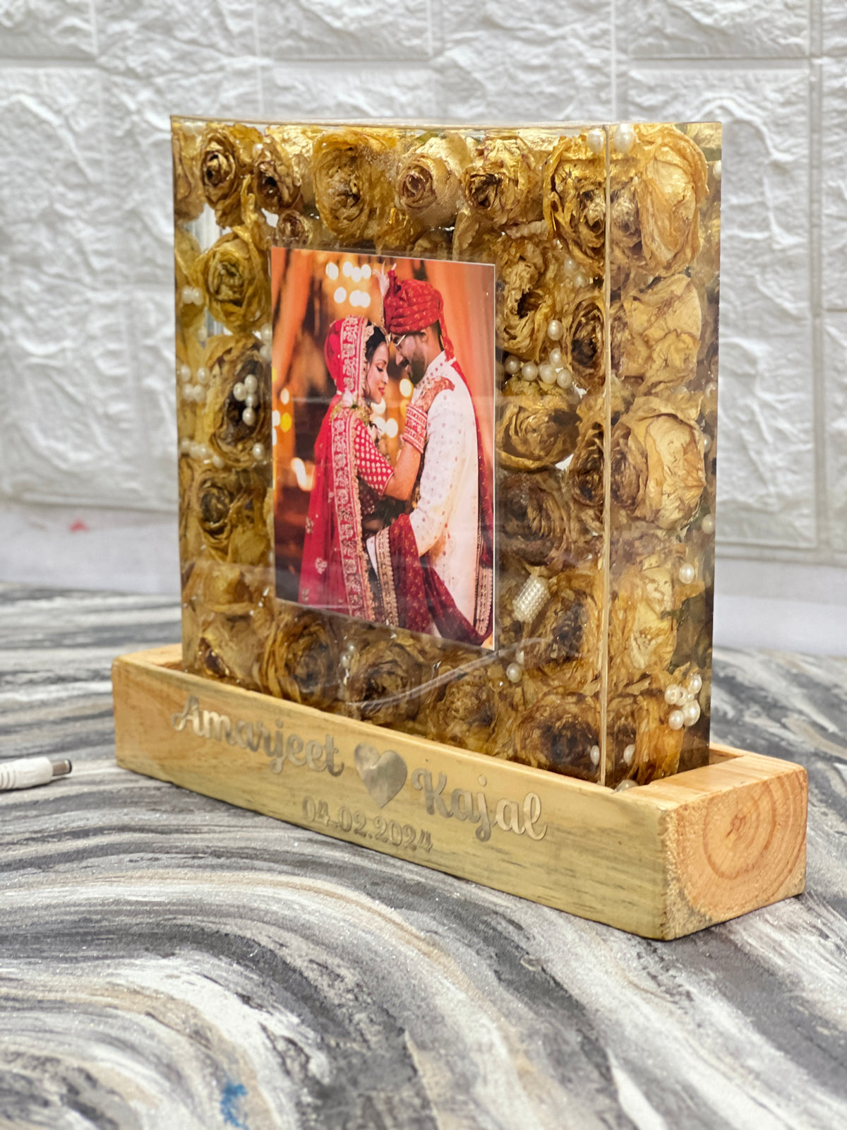 Resin LED Lamp with Preserved Wedding Flowers & Photo