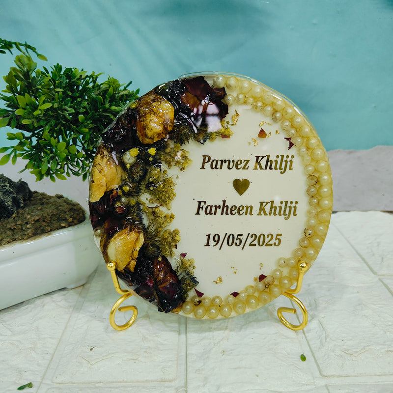 Resin 5inch Round with Half side flowers & Half side Name Date with Pearls border Flowers Preservation