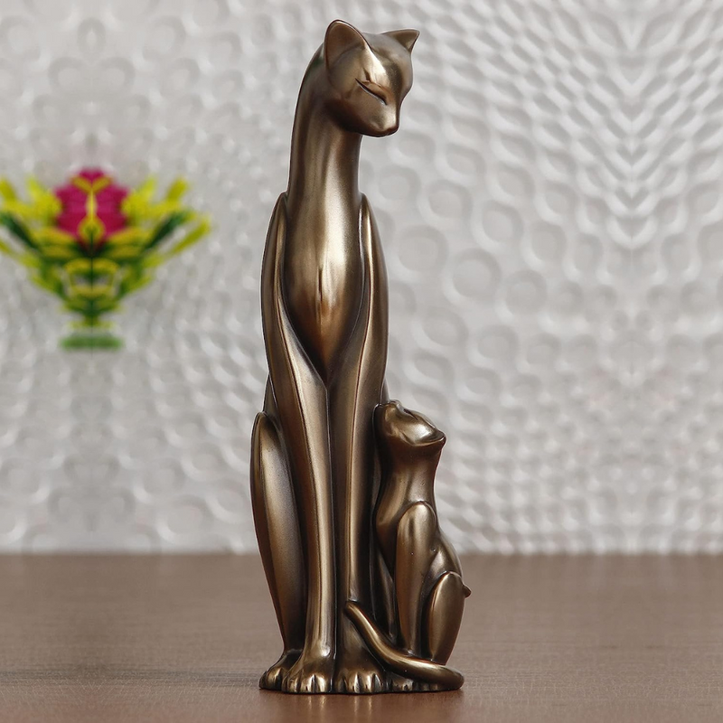 Mother Cat & Kitten Resin Decorative Showpiece