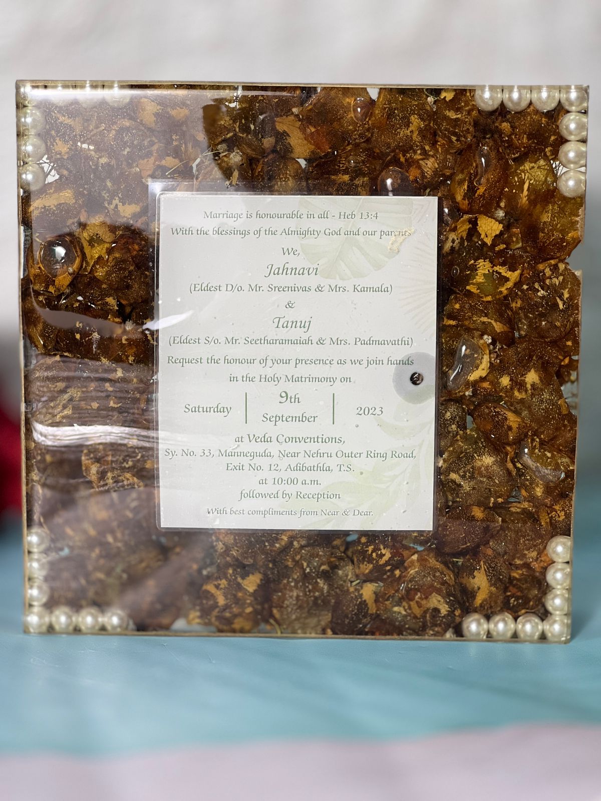 Double Sided Resin Frame with Wedding Card, Couple Photo and Varmala Preservation
