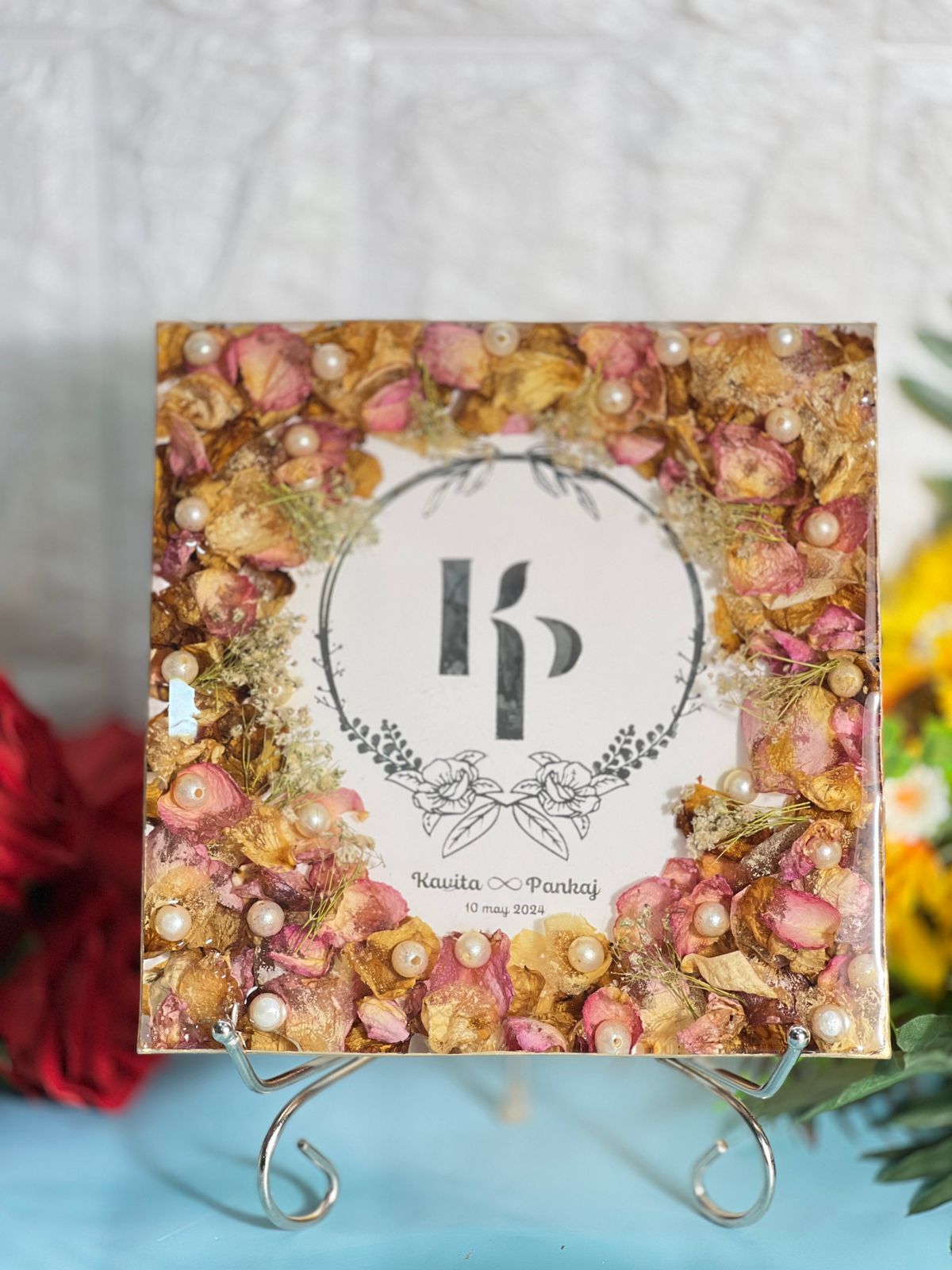 Resin Couple Names & Wedding Date Preservation Frame with Varmala Flowers