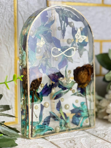 Resin Arch Shape Block with infinity sign & Butterfly's Sign With Flowers / Resin completely Pendent set with Real Roses Petals Flowers Preservation Resin Arch Shape Block with infinity sign & Butterfly's Sign With Flowers / Resin completely Pendent set with Real Roses Petals Flowers Preservation