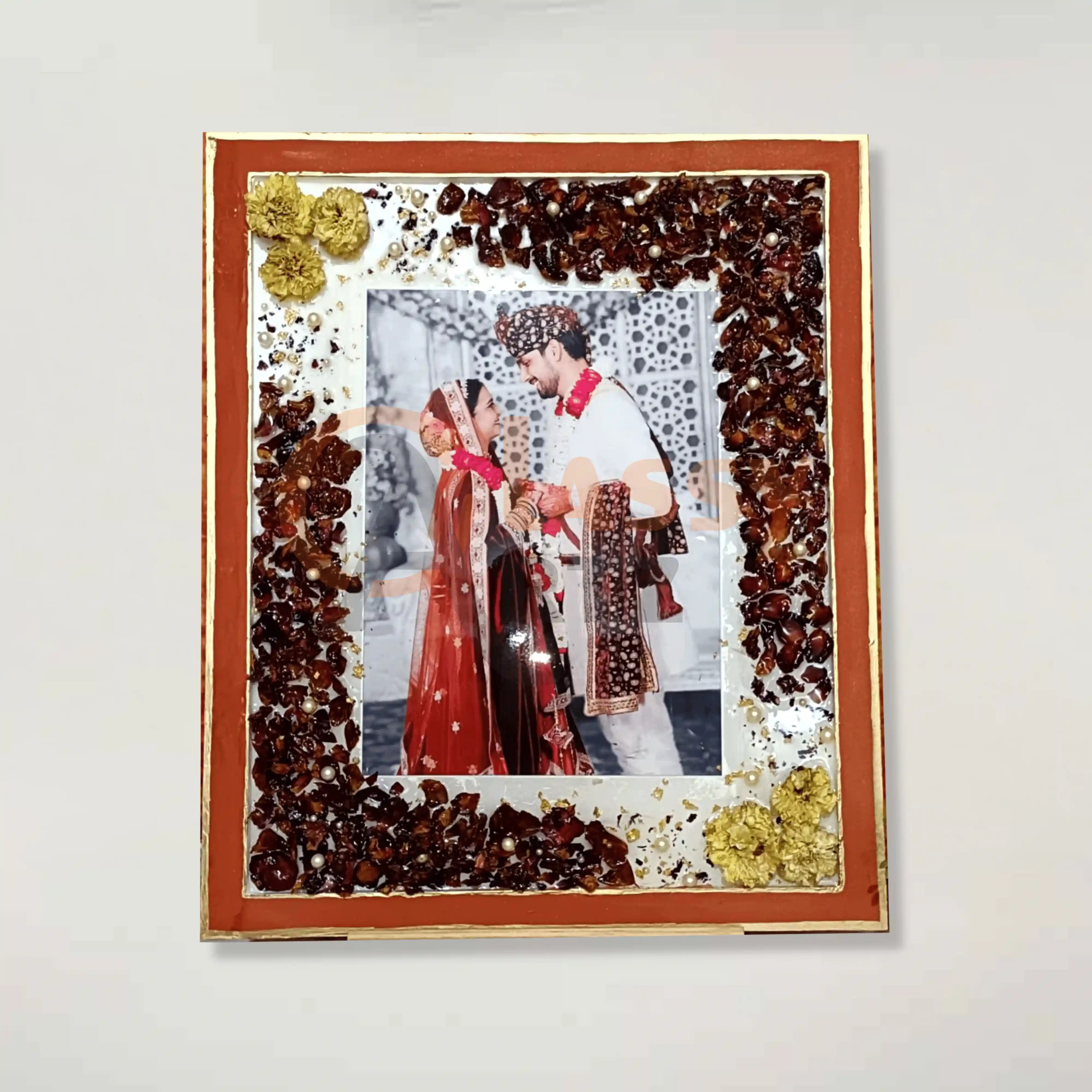 varmala-photo-frame-3d-flower-preserved-in-a-resin-frame varmala-photo-frame-3d-flower-preserved-in-a-resin-frame