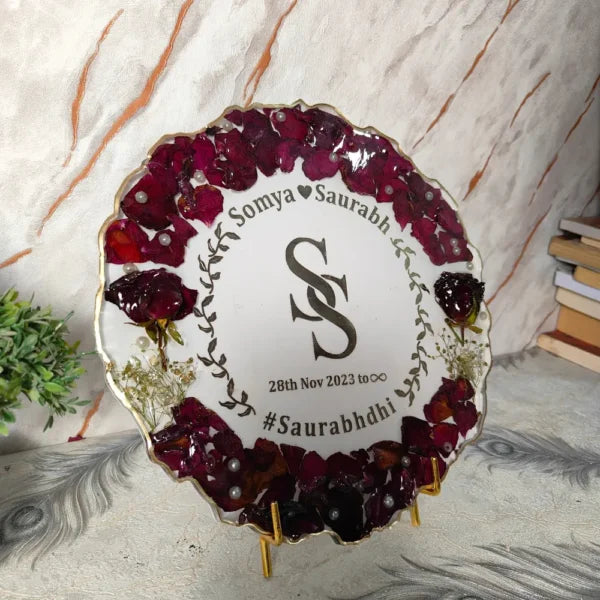 Wedding Flower Preservation Round Agate Border Frame | Personalized Wedding Date & Couple Name Logo Preservation Frame | Metal Stand (10 Inch Frame)
