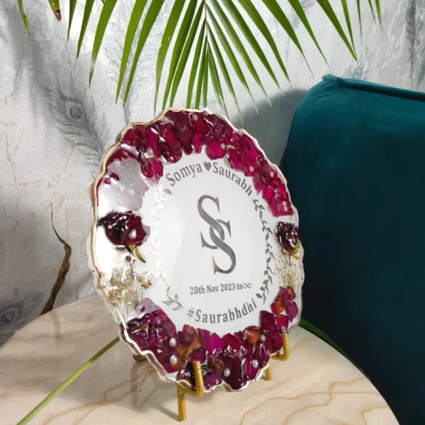 Wedding Flower Preservation Round Agate Border Frame | Personalized Wedding Date & Couple Name Logo Preservation Frame | Metal Stand (10 Inch Frame)