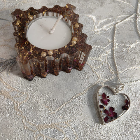 tea light candle holder and pendent set