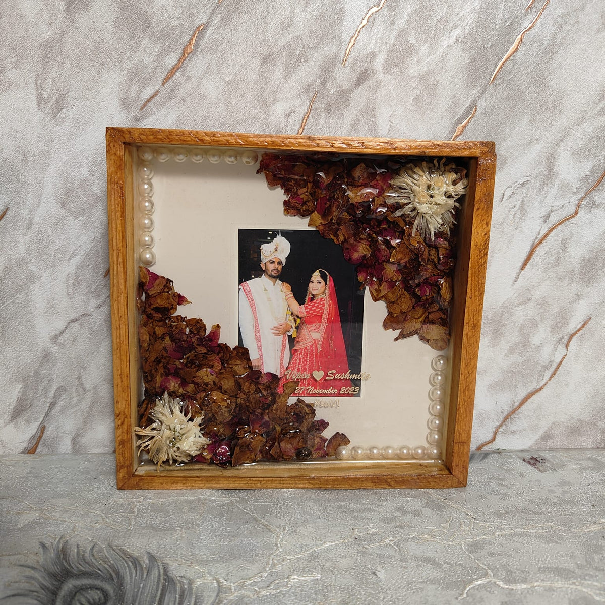 Handmade Wedding Flower Preservation Frame (8-Inch) | Unique Anniversary Gift