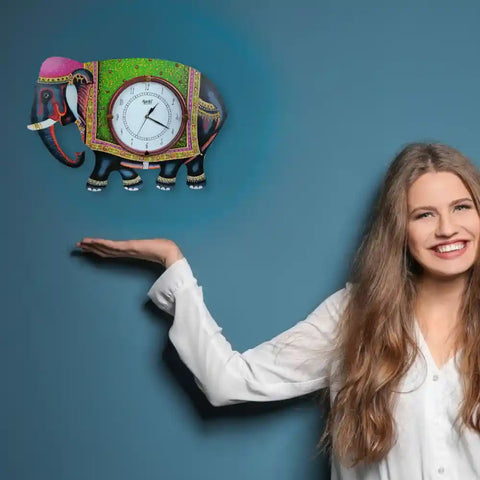 Analog Elephant Design Decorative Wall Clock