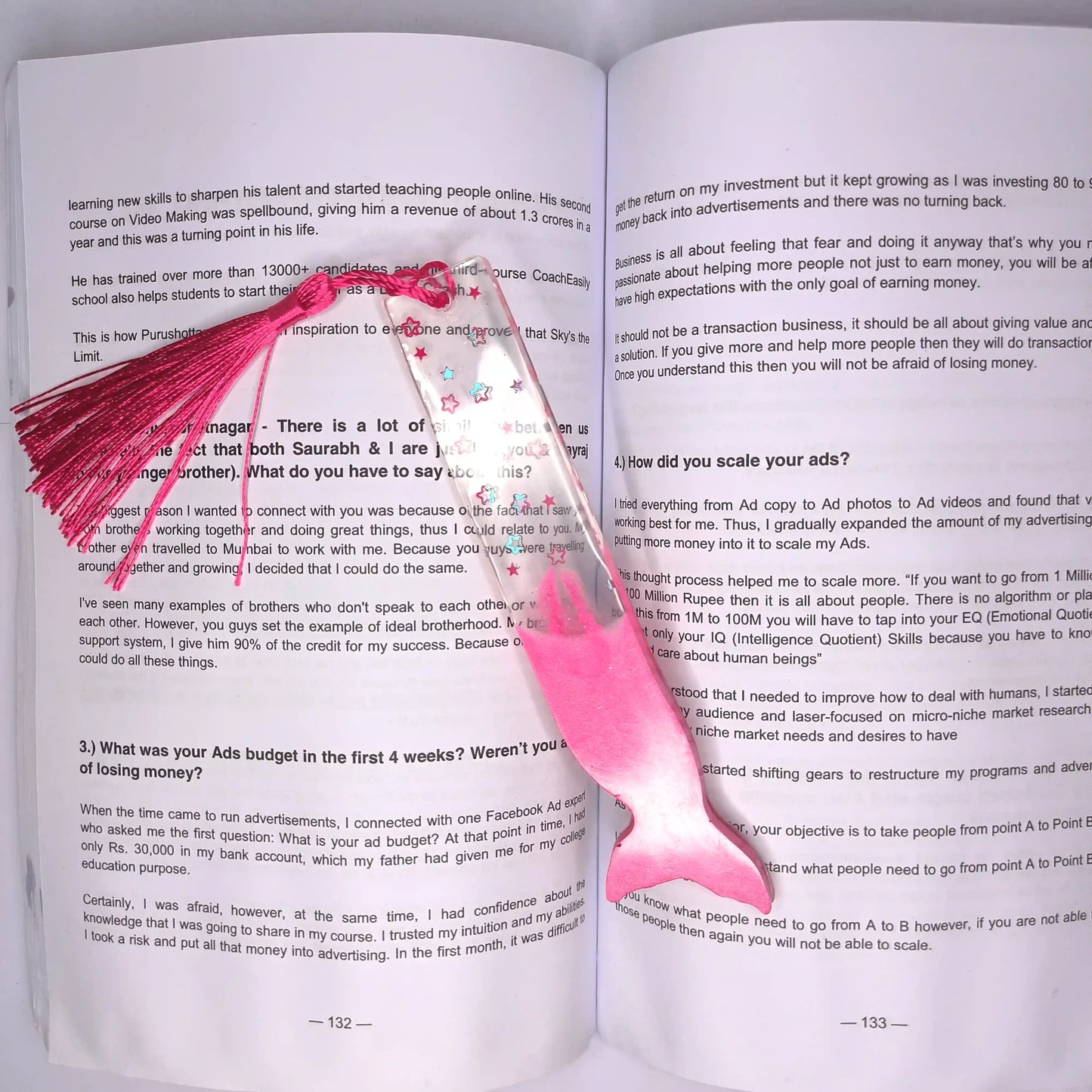 Affordable Sparkling Pink Glitter resin bookmarks