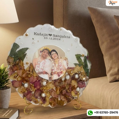 Agate-Shaped Shadi Varmala Preservation Resin Frame (8-Inches)