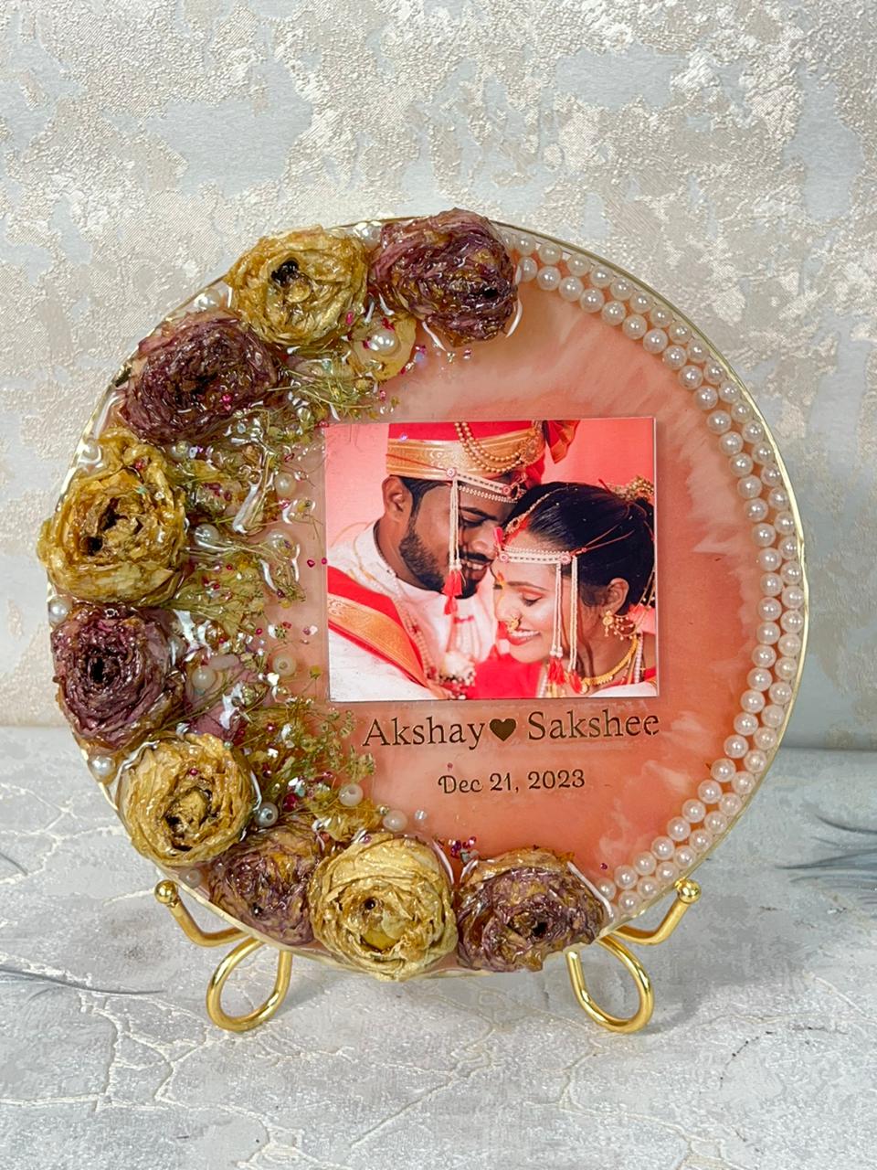 8 inch round 3d roses preservation varmala with photo and stand