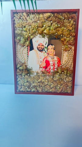 Teakwood Varmala Preservation Frame with Photo (12 by 16 inch)
