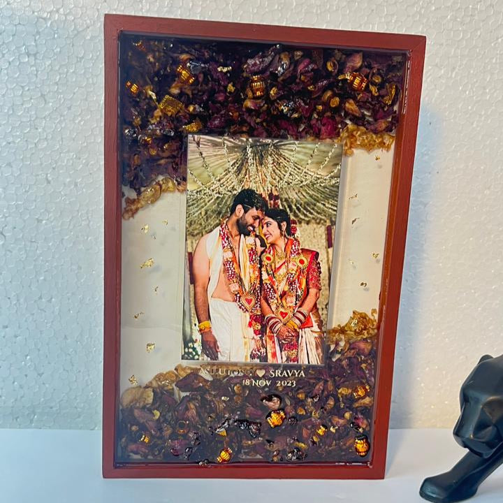 Teakwood Varmala Preservation Frame with Photo (8 by 12 inch)