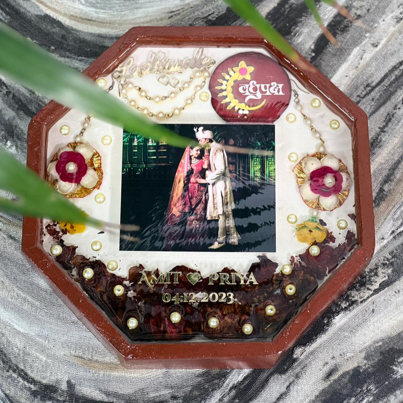 Octagonal-Shaped Wooden Varmala Preservation Photo Frame