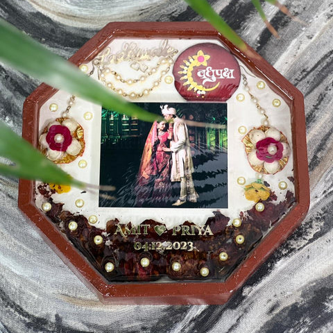 Octagonal-Shaped Wooden Varmala Preservation Photo Frame
