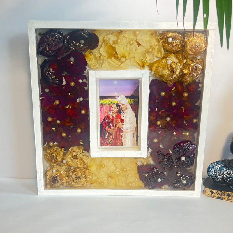 Dual Teakwood Varmala Flowers & Photo Preservation Resin Frame