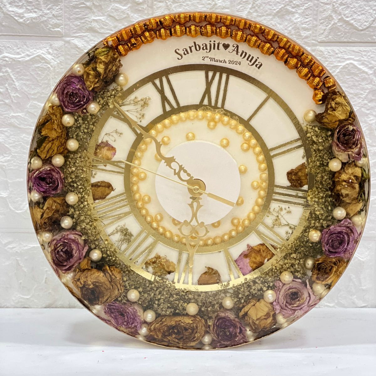 Luxury Varmala Flowers Preserved Resin Wall Clock