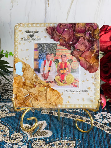 Resin 6inch coster with red and yellow patels with pearl and couple  photo and name and date with metal stand Varmala preservation