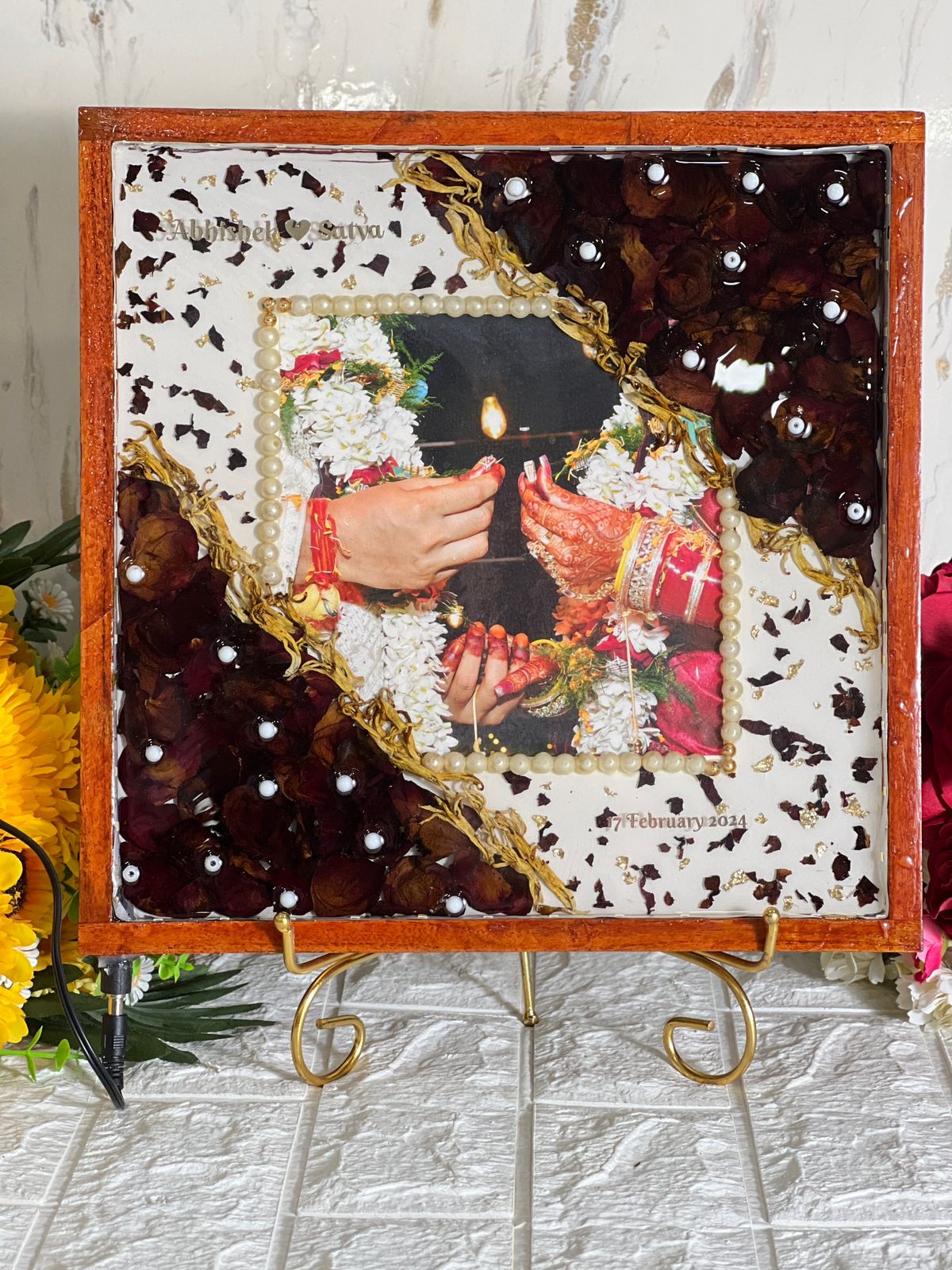 Resin 12by12 inch with red patels and pearl with couple photo and name and date with LED light varmala preservation