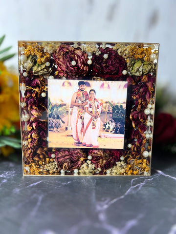 Resin-8inch squre with couple photo and LED stand with couple Name and date with BEAUTIFUL Varmala preservation