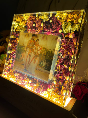 Resin-8inch squre with couple photo and LED stand with couple Name and date with BEAUTIFUL Varmala preservation