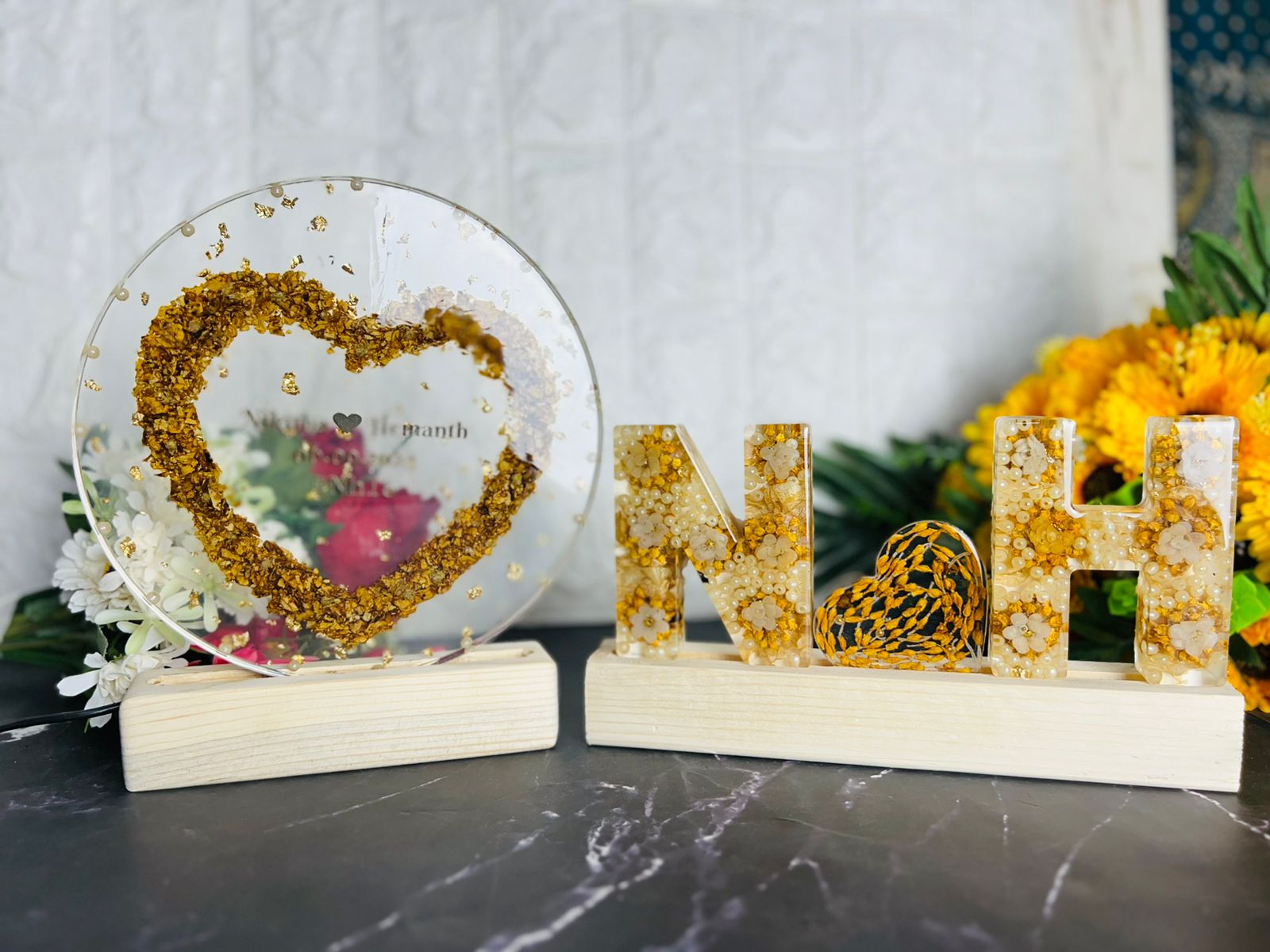 Resin 8inch round with Heart shape with LED stand & Name initial Lamp with heart sign with LED stand Varmala preservation