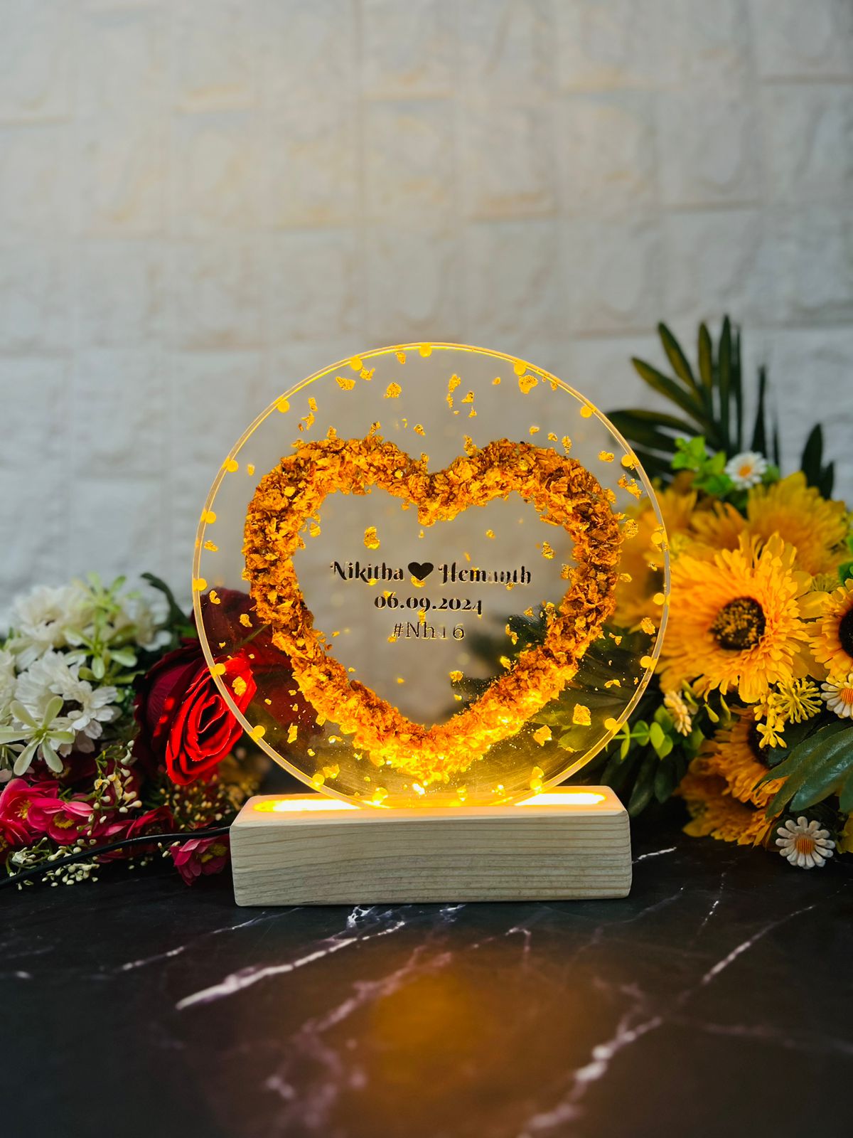 Resin 8inch round with Heart shape with LED stand & Name initial Lamp with heart sign with LED stand Varmala preservation