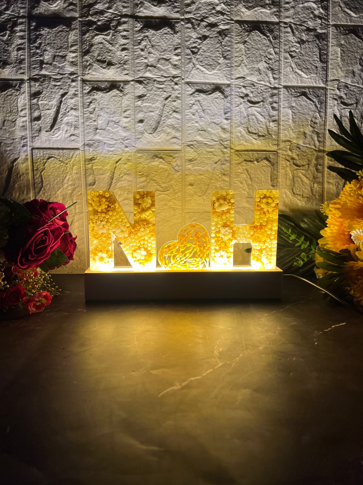 Resin 8inch round with Heart shape with LED stand & Name initial Lamp with heart sign with LED stand Varmala preservation