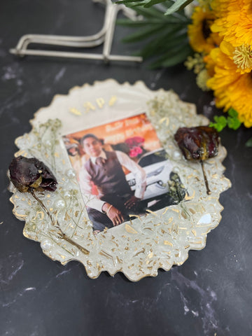 Resin 8inch curve shape gift frame with Real rose  Memories preservation