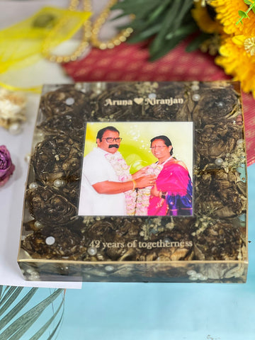 Resin 8inch squre with Lotus flower and pearls with Couple photo and Name memores Varmala Preservation