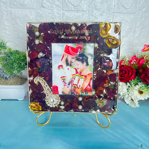 Wedding Roses, Photo and Kalangi Preserved in 8-Inches Resin Frame