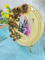 Decorative Resin Frame For Wedding Flowers & Photo Preservation (8-Inches)