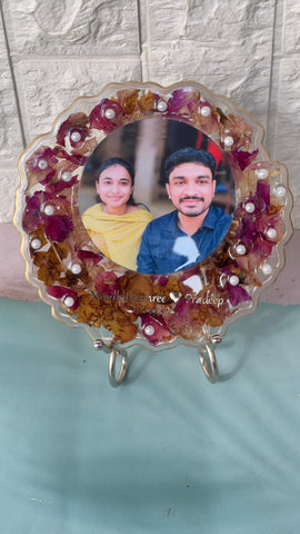 6-Inches Resin Frame with Flowers & Photo of First-Date