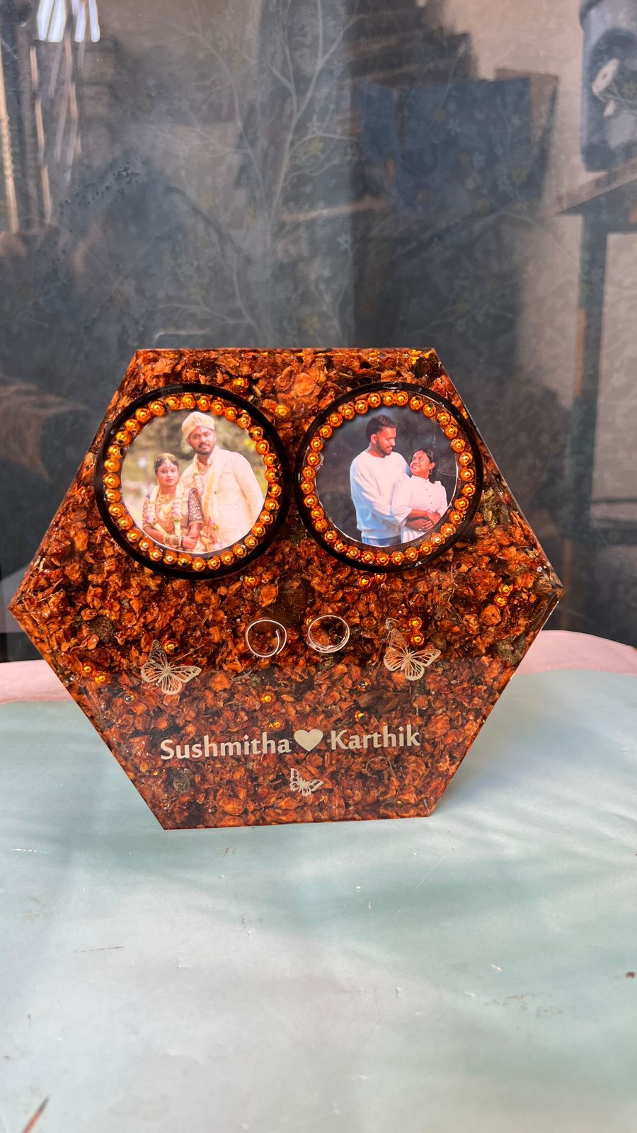 Resin 8inch Hexagonal frame with Couple photo and some Memories itmes and Petals with LED stand Varmala Preservation