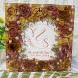 Deep-Casting Resin Frame with Preserved Wedding Card & Garland (8-Inches)