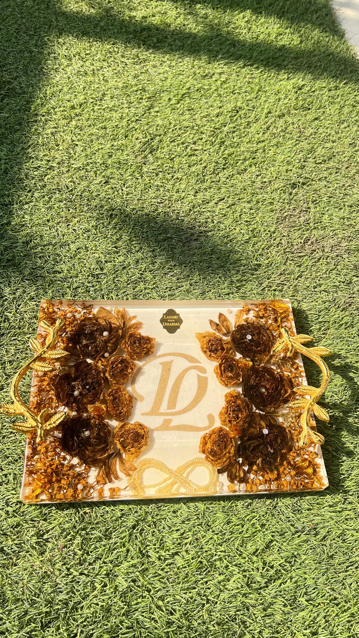 Resin Tray with Varmala Flowers Preservation