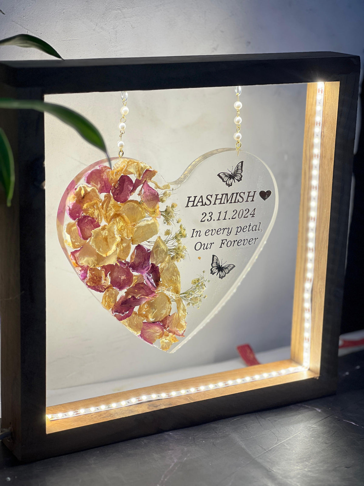 Preserved Wedding Flower in Deep-Cast Resin Heart Frame