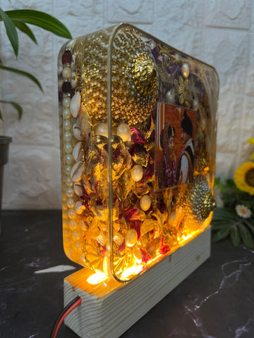 Resin Preservation of Varmala, Kaleera and Kalangi in Square Frame (6-Inches)