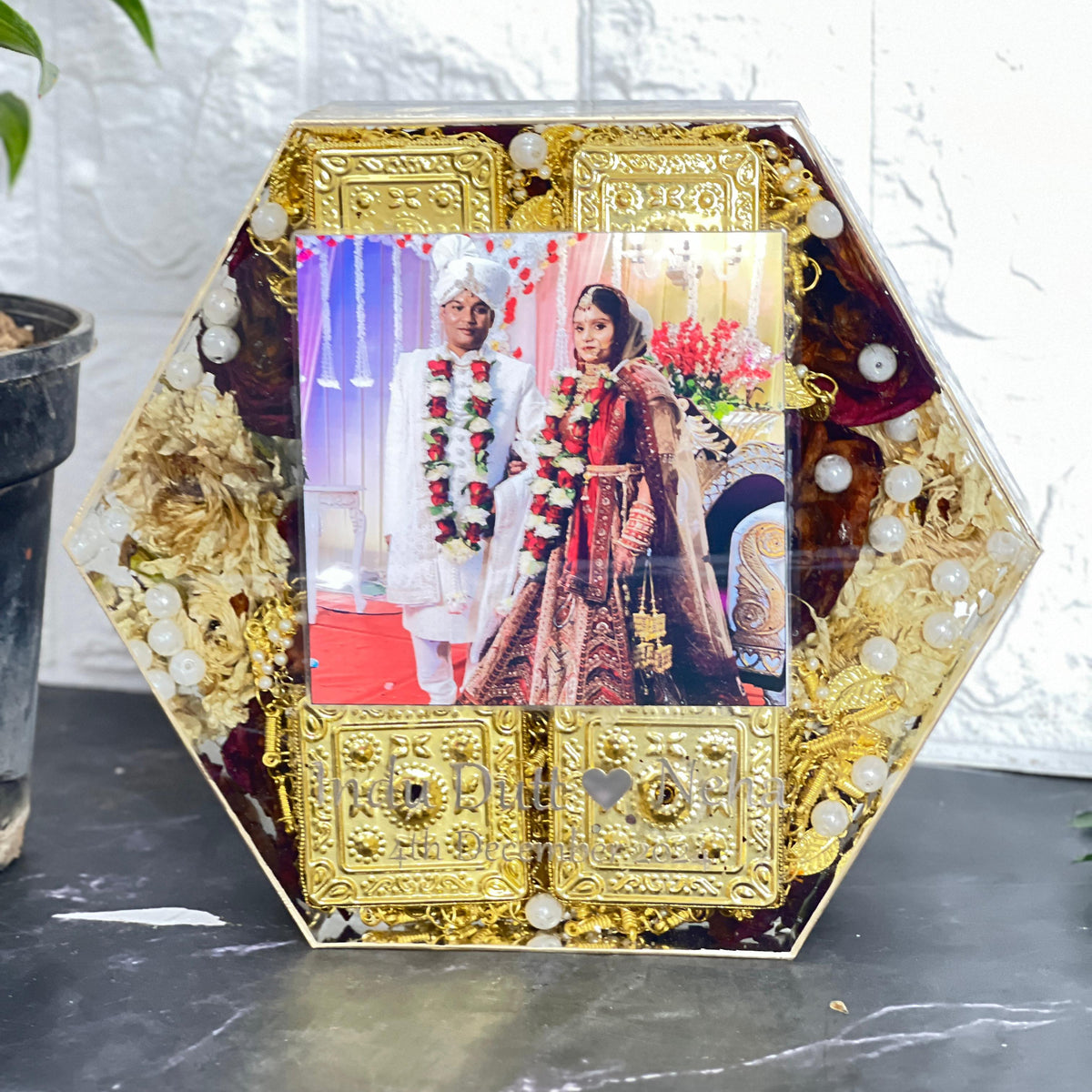 Wedding Garland Resin Preservation in Hexagonal LED Frame (8-Inches)