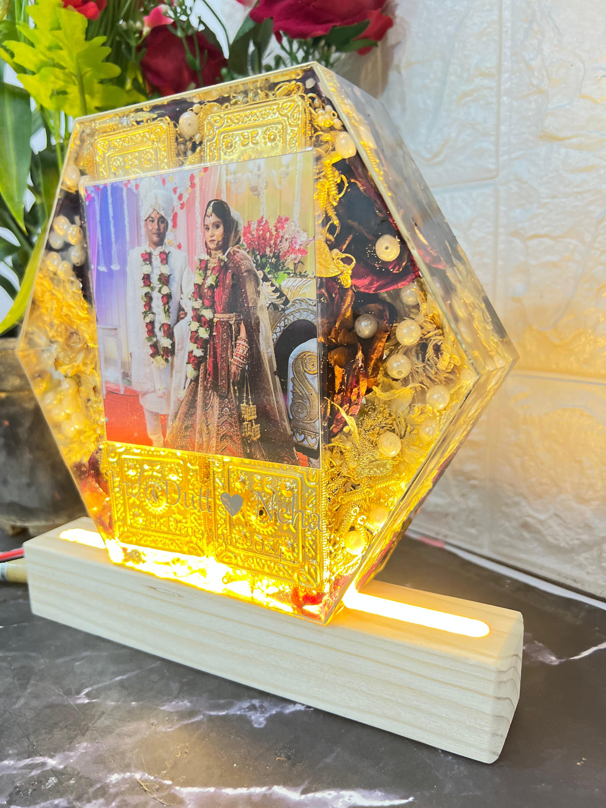 Wedding Garland Resin Preservation in Hexagonal LED Frame (8-Inches)