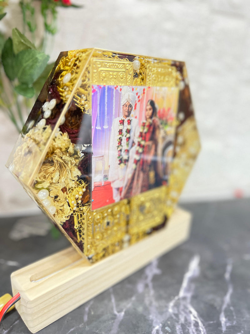 Resin 8inch Hexagonal shape with LED connection and Couple Photo and Name with Keleera Flowers perasl Varmala Preservation