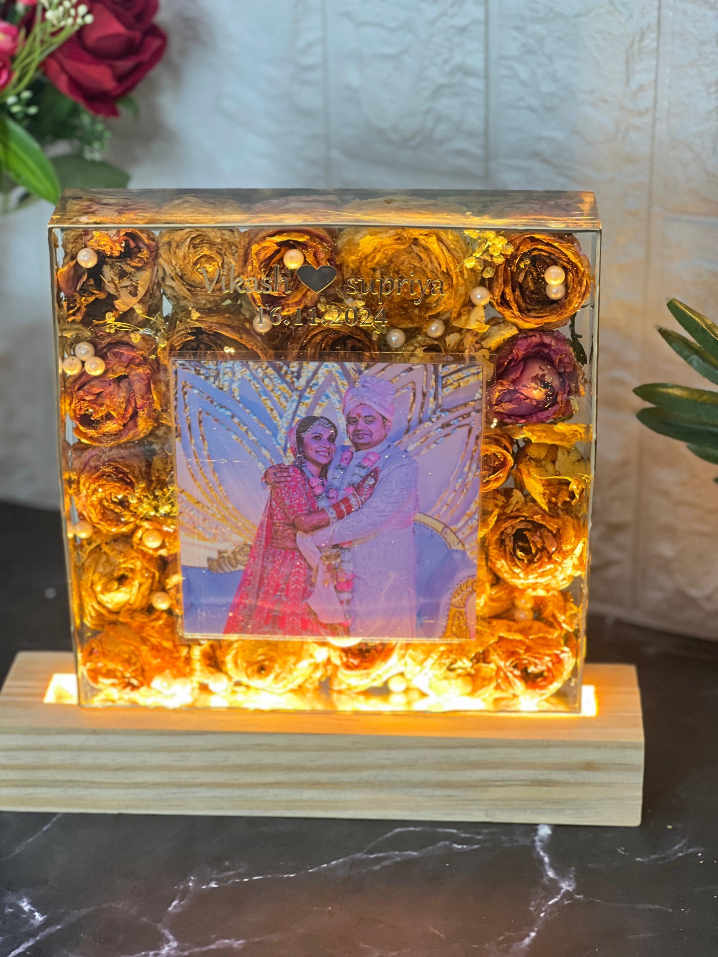 Resin 8inch square with LED connection Couple Name and Photo with Pearls Varmala Preservation