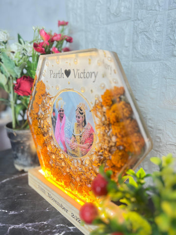 Resin 10 inch Acrallic Frame with LED conecction  with couple Name and Photo Varmala Preservation