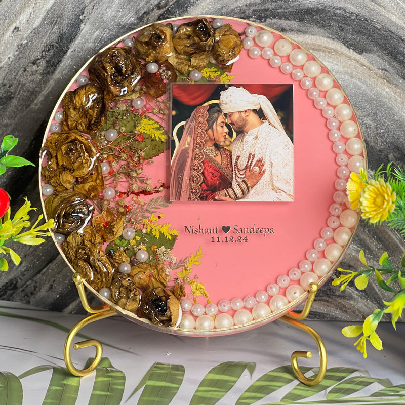 Epoxy Resin-Preserved Varmala Flowers & Photo Frame (8-Inches)