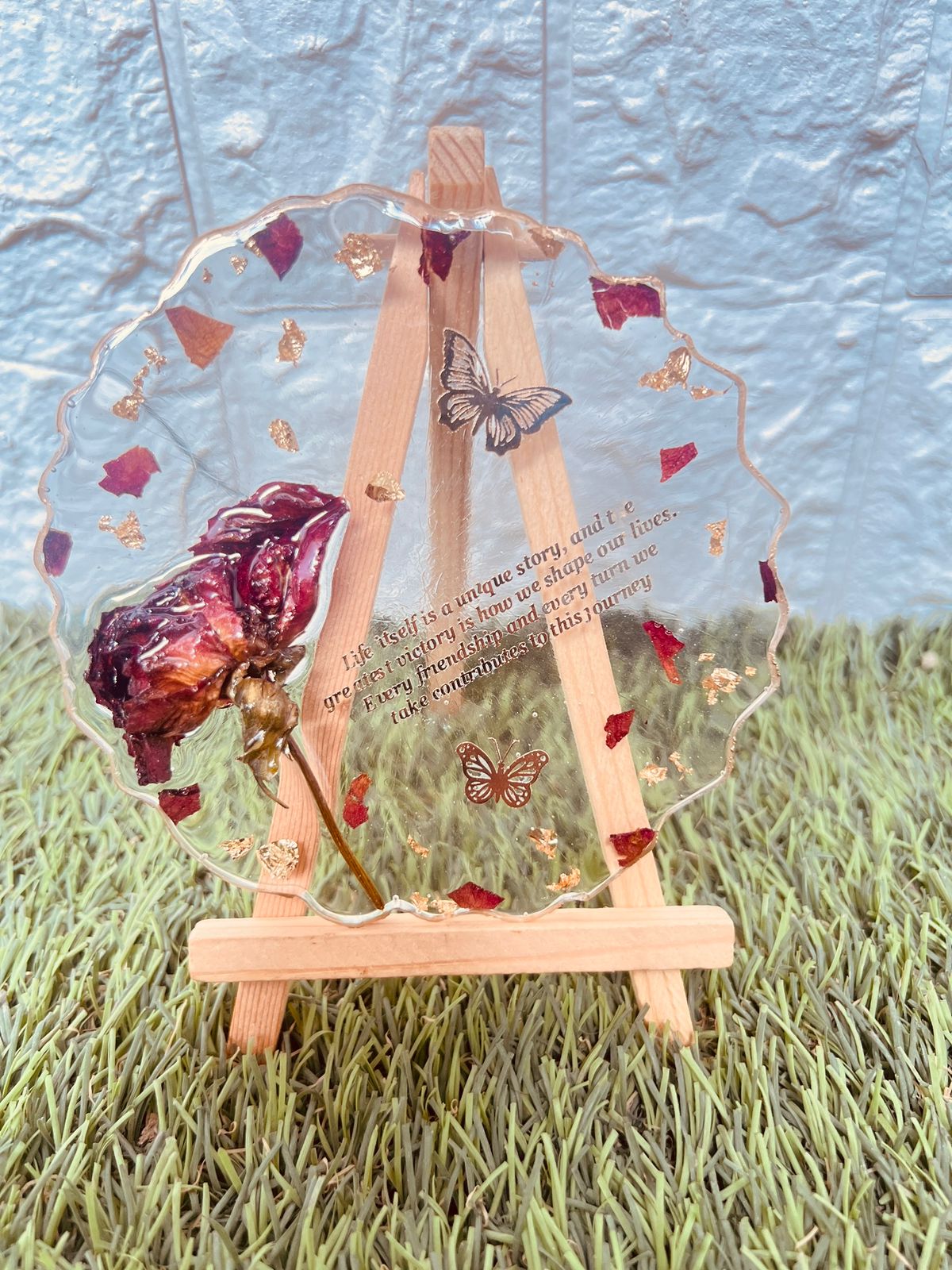Resin 5inch Round curve shape with Single Rose & Content Flower Preservation